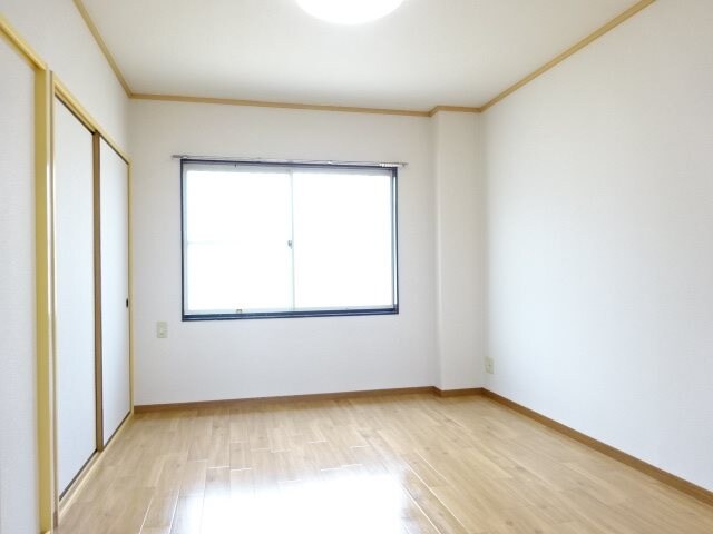  コーポシャルマン