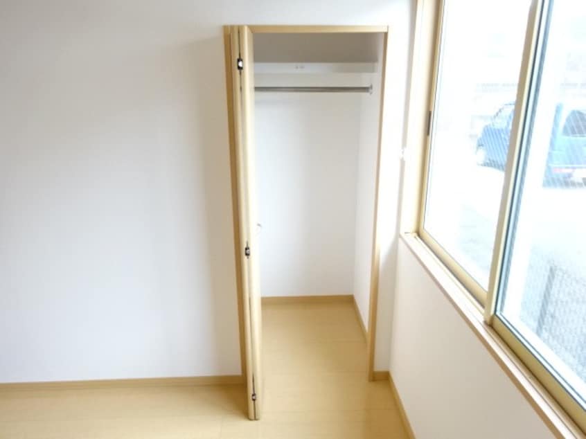  メゾン・プリマヴェールB棟