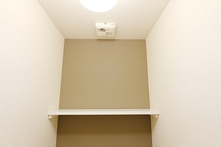  サープラス　トゥー　リュミエール