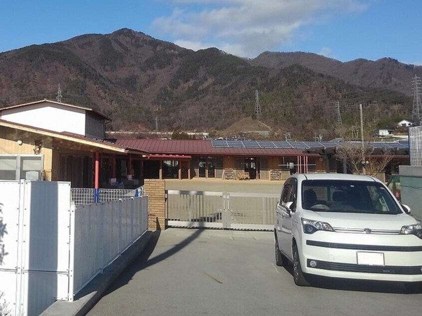 上田市神科第一保育園(幼稚園/保育園)まで991m クレメント