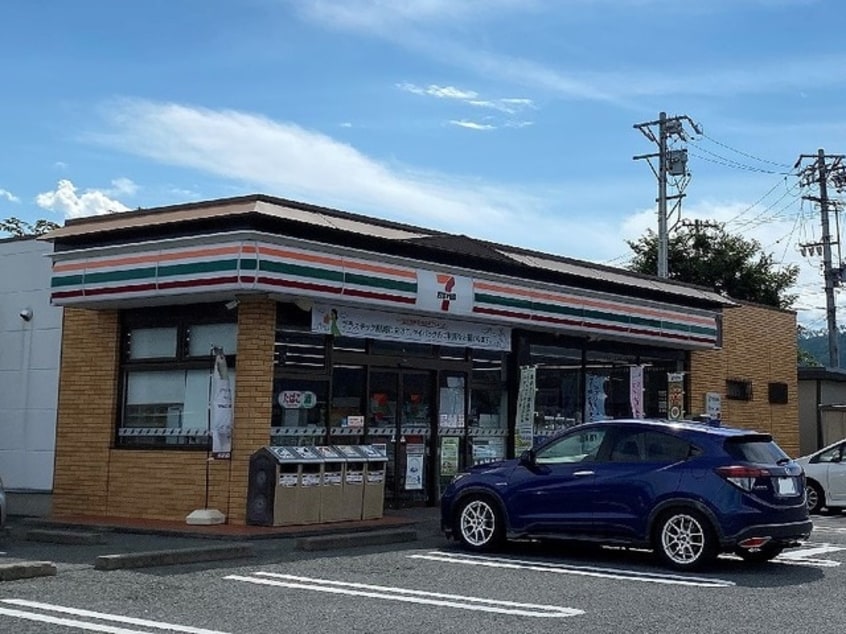 ｾﾌﾞﾝｲﾚﾌﾞﾝ 上田中之条店(コンビニ)まで237m メルグランデ