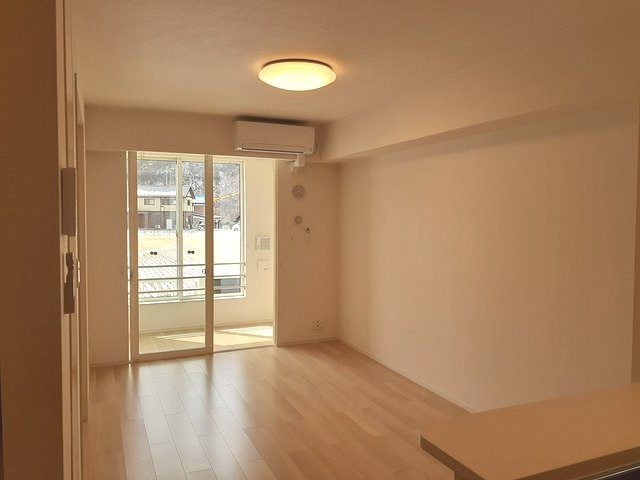  ル・ソレイユ　アスカIII