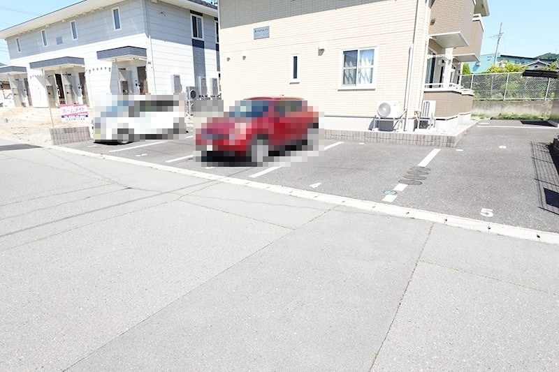  アルシャヴィン