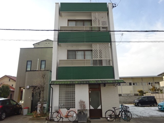  グリーンウエスト