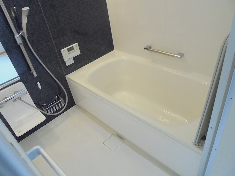  中央北2丁目戸建て