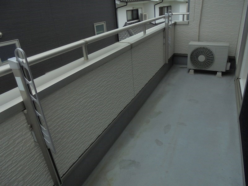  中央北2丁目戸建て