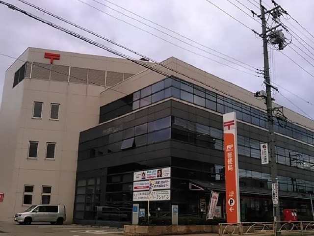 上田郵便局(郵便局)まで528m 中央北2丁目戸建て