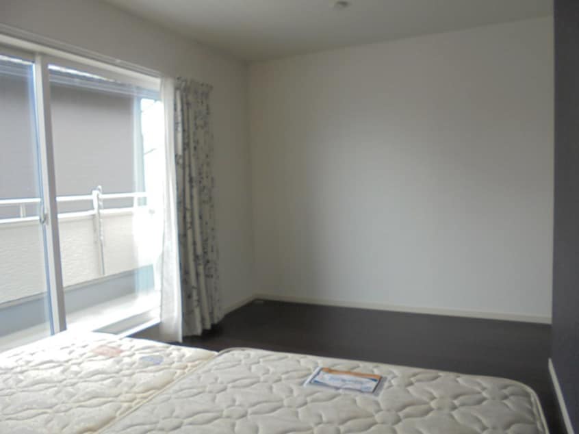  中央北2丁目戸建て