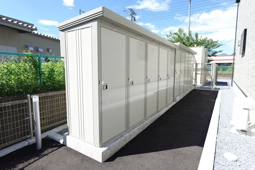  上田市街地循環バス赤運行/長野計器前 1階 1年未満