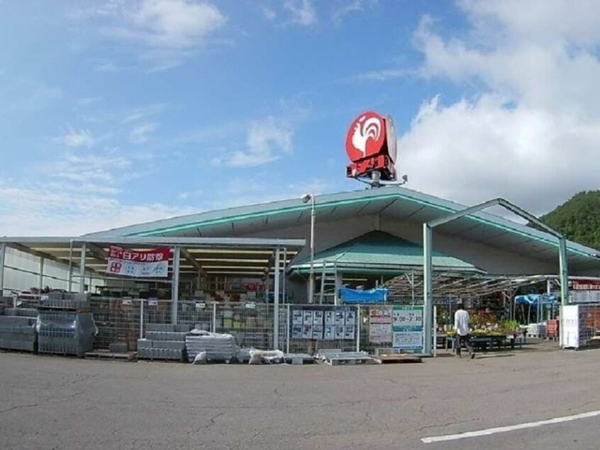 ｺﾒﾘﾊｰﾄﾞ＆ｸﾞﾘｰﾝ 真田店(電気量販店/ホームセンター)まで1167m 北陸新幹線（甲信越）/上田駅 徒歩75分 1階 1年未満