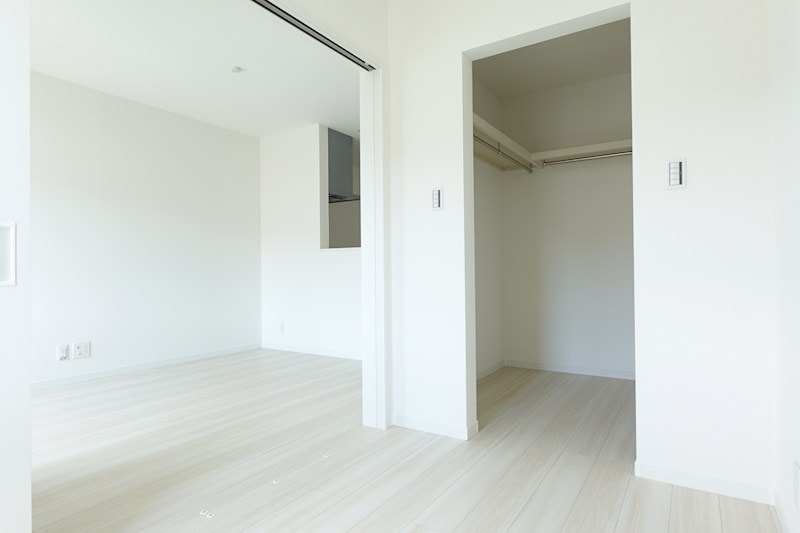  クレスト諏訪形　1号棟