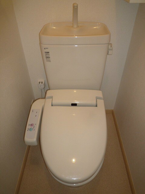 写真は202号室です シャルマン櫻街