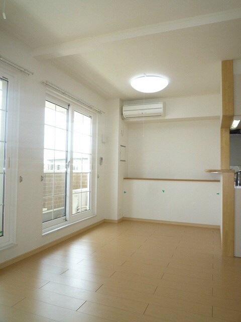 写真は202号室です シャルマン櫻街