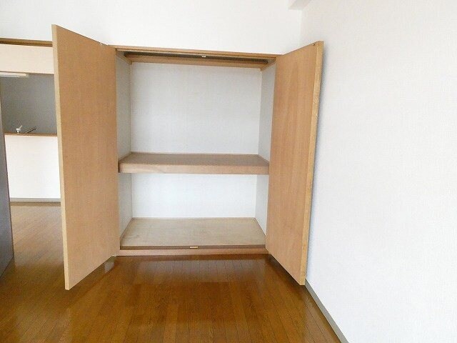 ※別部屋参考写真です。 小根山ビル