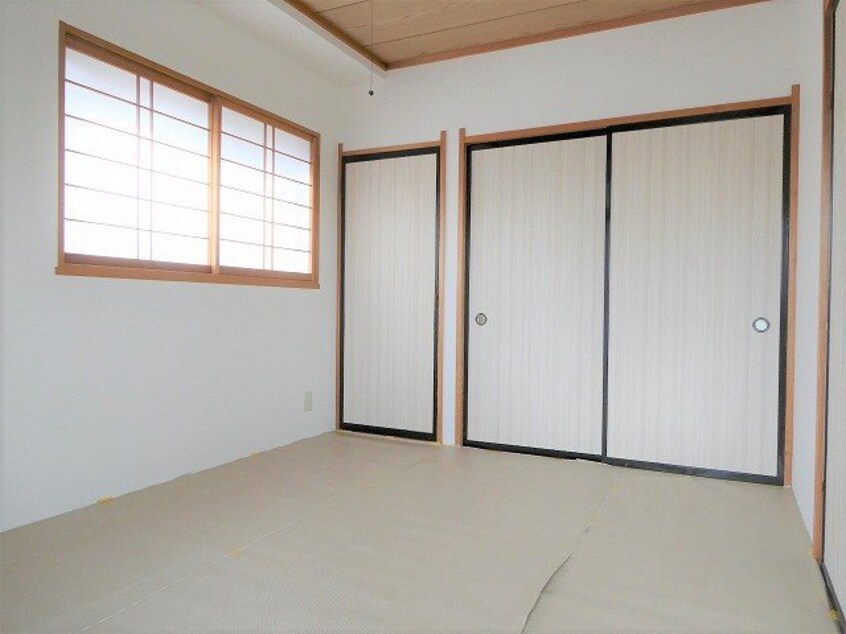 ※別部屋参考写真です。 小根山ビル