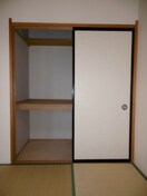 ※写真は別部屋のものです。（参考） 小根山ビル