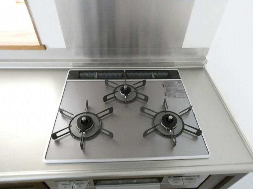 ※別部屋参考写真です。 小根山ビル