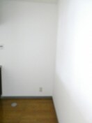 ※別部屋参考写真です。 小根山ビル