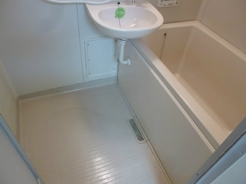 ※103号室のお部屋です（参考） ラプラス西和田