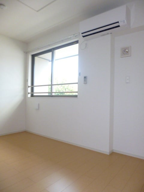 写真は別号室です クレセントVII