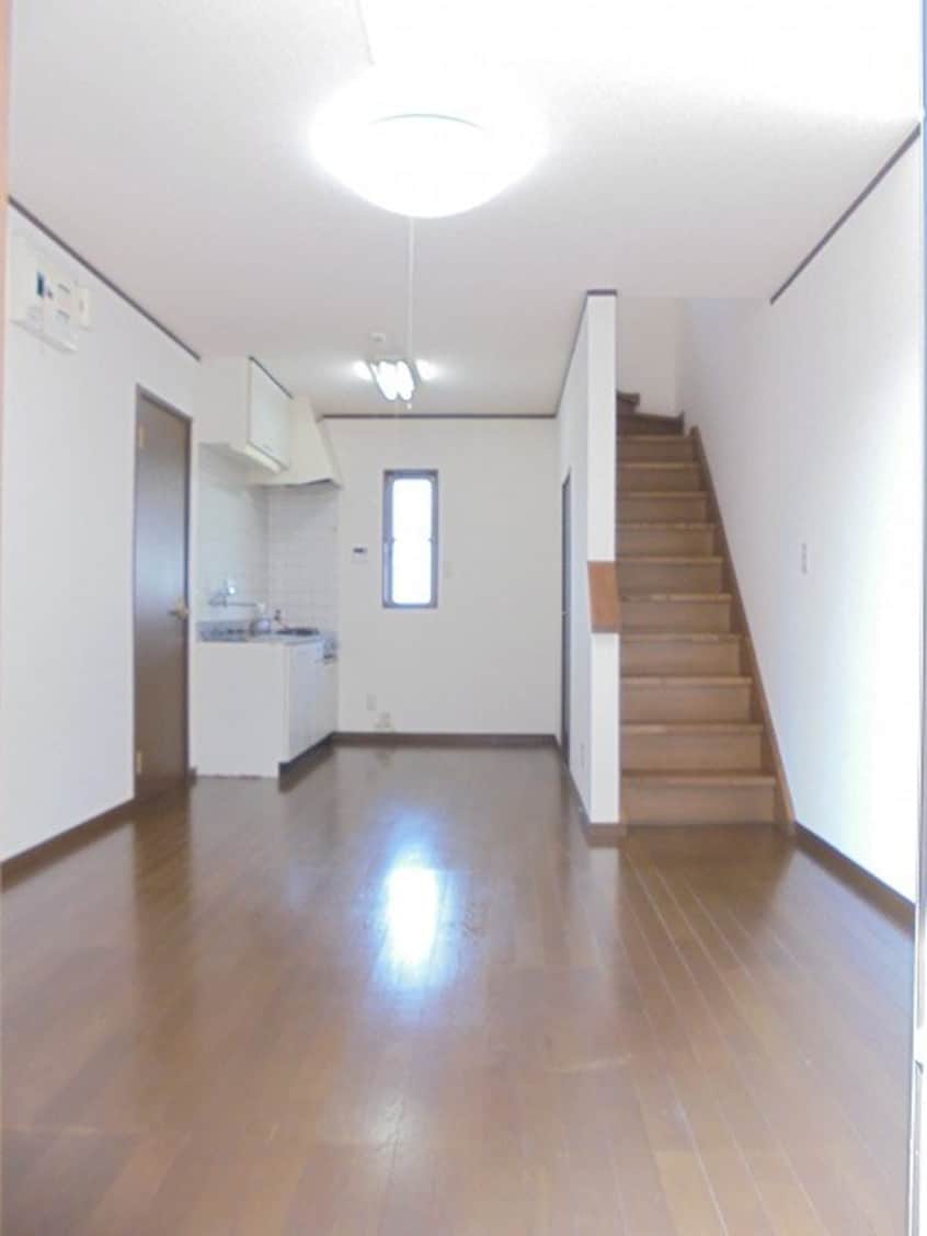  北屋島線＿104/南長池 1-2階 築28年