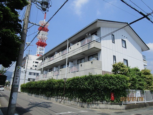  中御所グランバレーＡ館