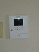 ※写真は201号室のお部屋です。 ロワール箱清水