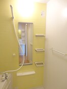 写真は103号室です（参考） ラピタス