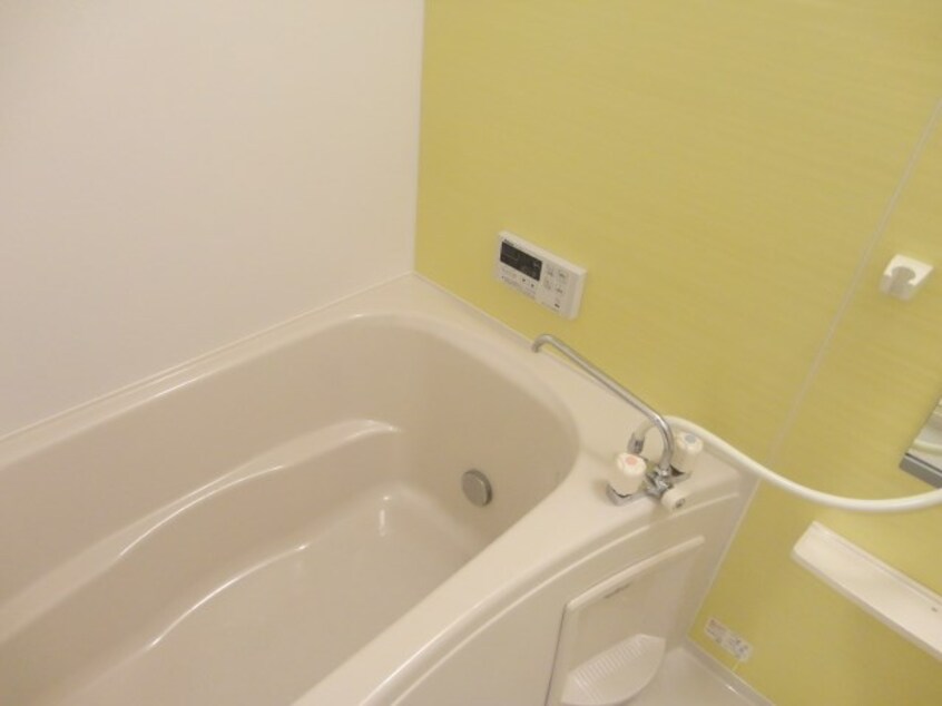 写真は103号室です（参考） ラピタス