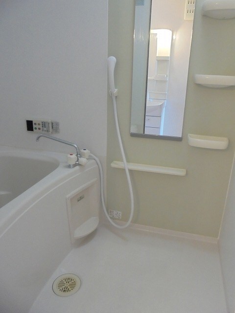 写真は201号室です（参考） フォーブルY-II