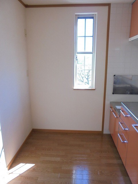 写真は201号室です（参考） フォーブルY-II