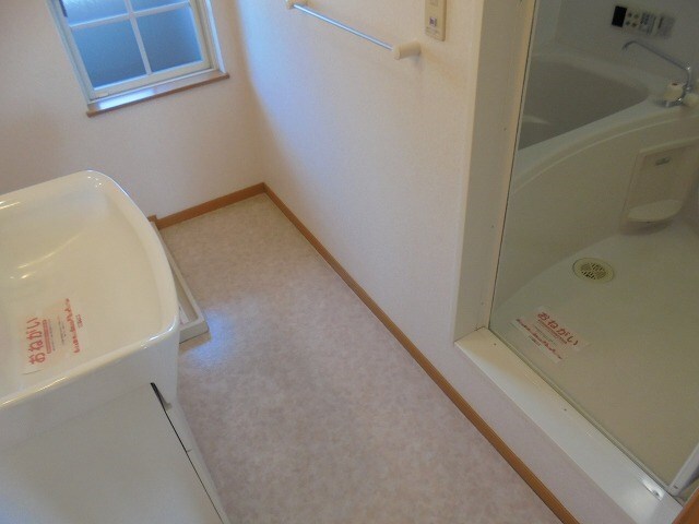 写真は201号室です（参考） フォーブルY-II