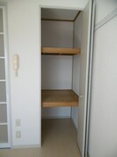 居室収納　※写真は201号室のお部屋です。 ベルメゾンさしでII