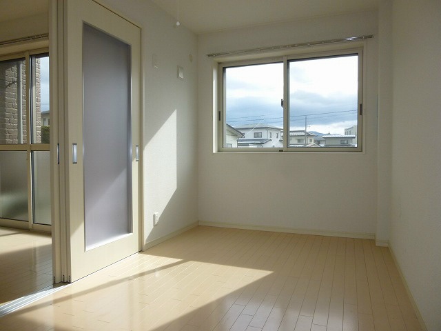 101号室です JOYタキザワ