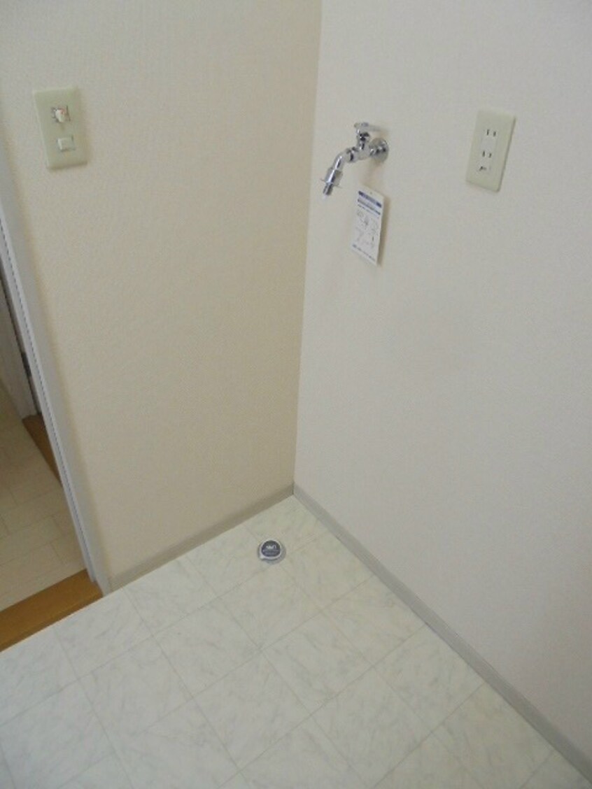  ディアスヤマーニ　B