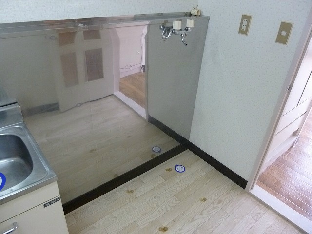 洗濯機置き場　305号室の写真です Ｕ・ポート梨の木