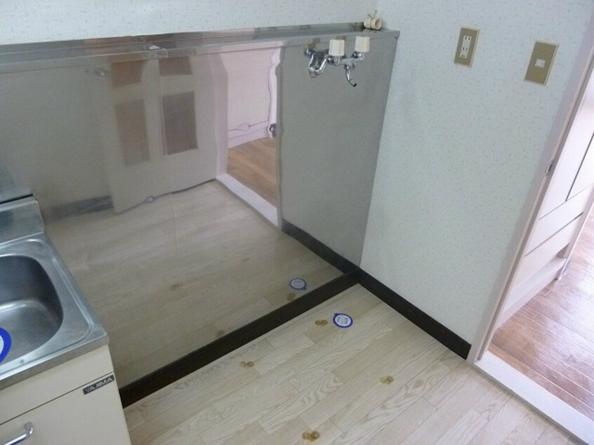 洗濯機置き場　305号室の写真です Ｕ・ポート梨の木