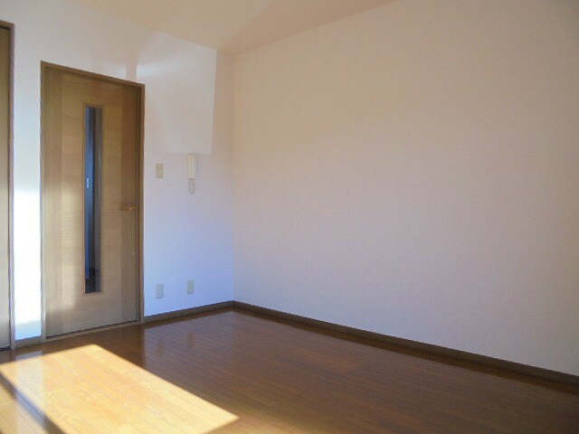 写真は102号室です（参考） ルピナス風間