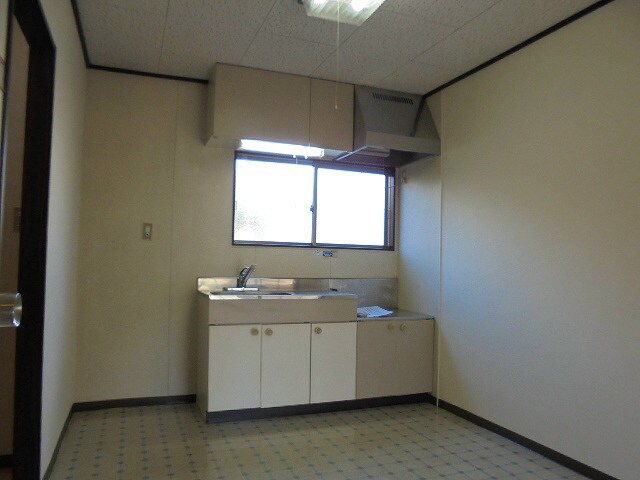 画像は１０１号室です（参考 アトゥレくらいしＳ