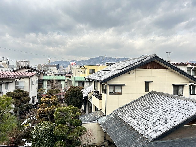  ハイツ薫風