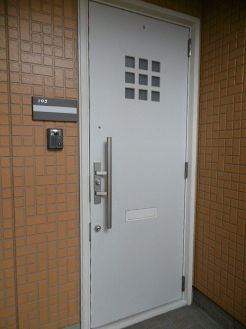 参考（写真は103号室） ガーデンテラス倉石Ｓ棟