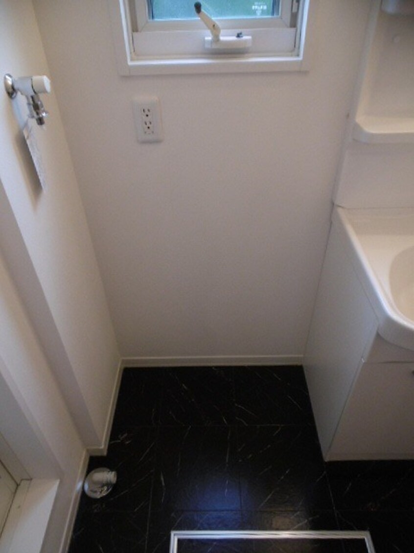 参考（写真は103号室） ガーデンテラス倉石Ｓ棟