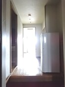 写真は203号室です。（参考） グランディオーゼナガノ