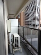 写真は203号室です。（参考） グランディオーゼナガノ