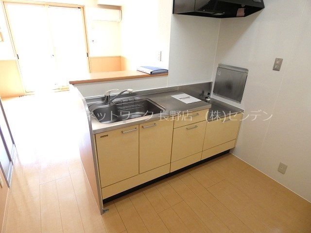 写真は101号室です（参考） エトワール