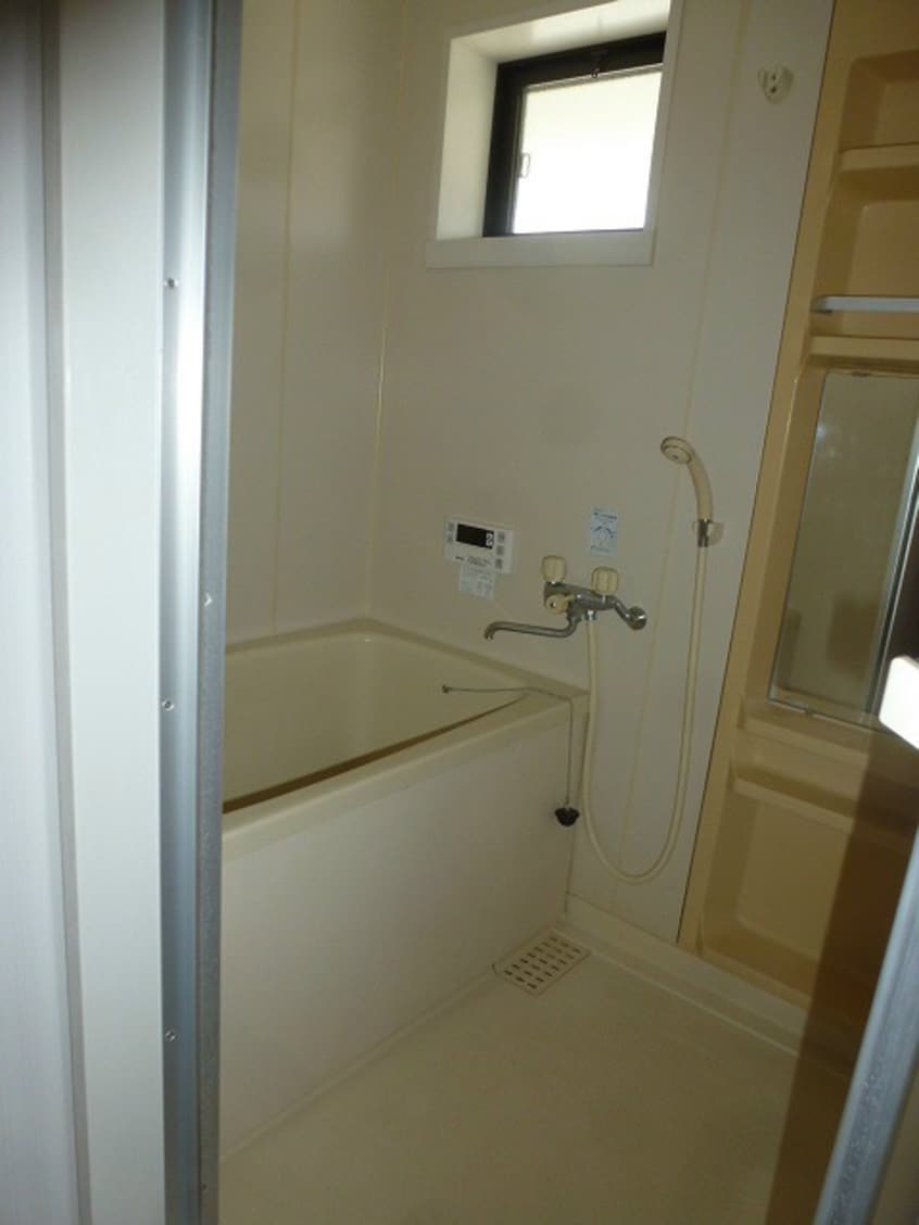 写真は別号室です アネーロ和田B