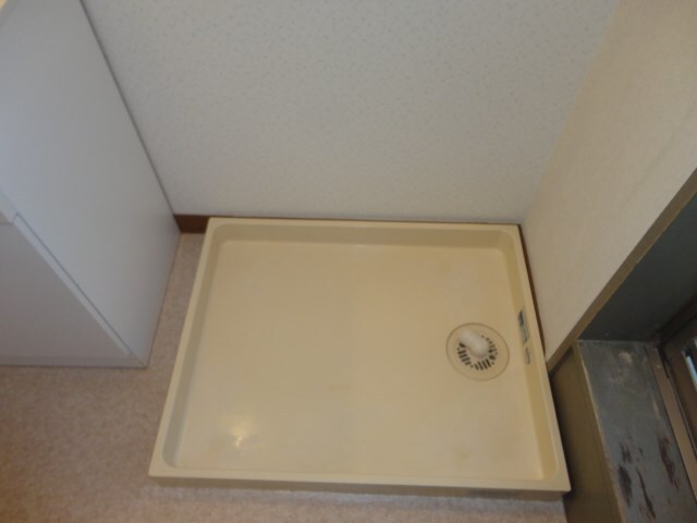 洗濯機置き場　写真は203号室です（参考） フォレスト２４７