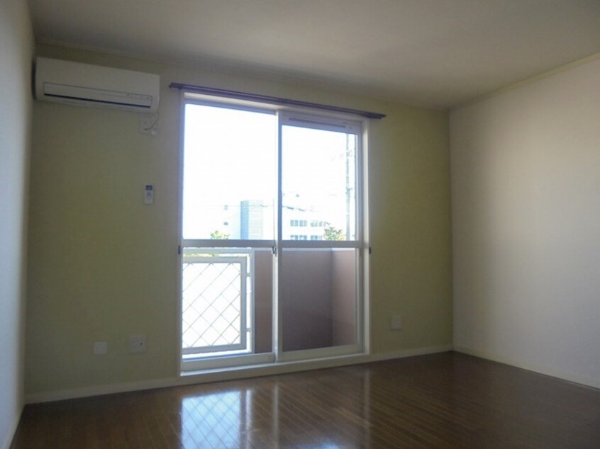 写真は104号室です（参考） パークハウス