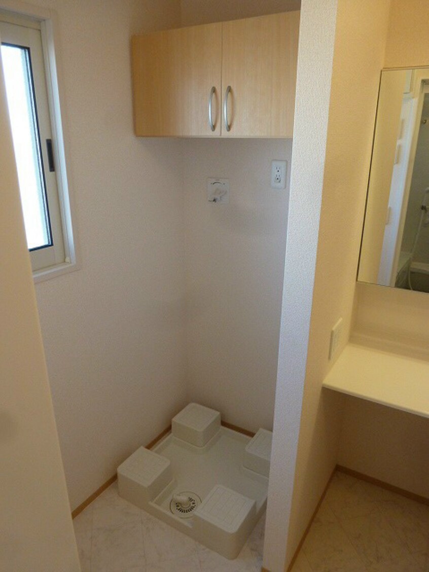 201の写真です（反転） バン・ド・ソレイユＢ