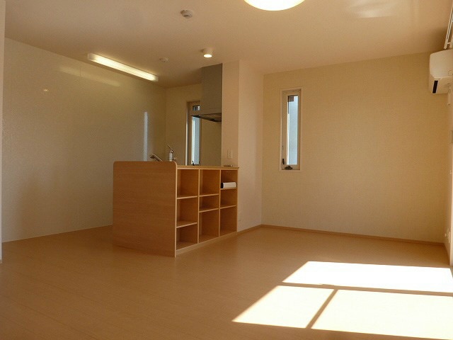 201の写真です（反転） バン・ド・ソレイユＢ